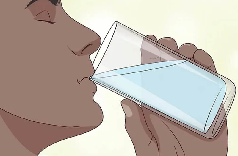 Uống nước trước, giữa và sau khi uống